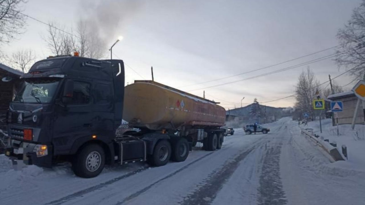 В Иркутске водитель грузовика сбил насмерть 9-летнего ребёнка - SibMedia.ru