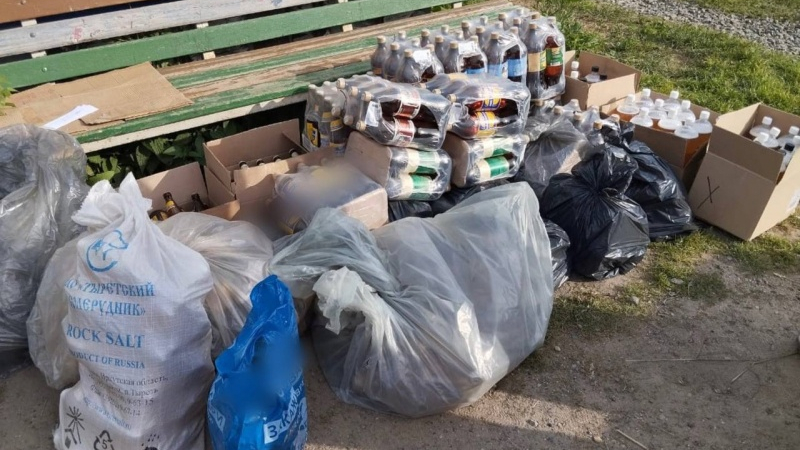 В дачном магазине Томского района обнаружили 400 литров нелегального алкоголя
